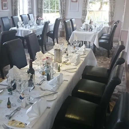 Szálloda The Crescent 3*