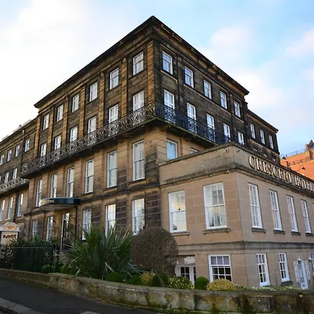 The Crescent 3* Scarborough