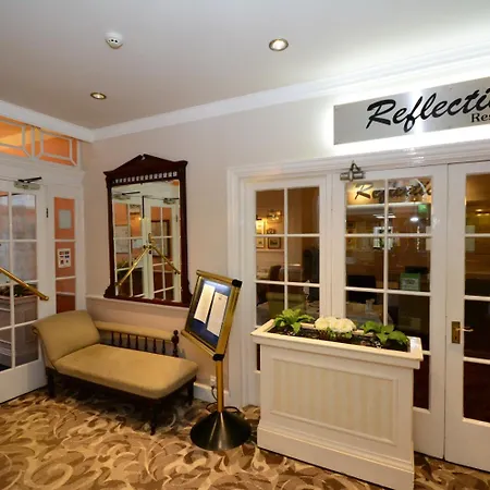 The Crescent 3* Scarborough