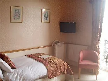 Szálloda The Crescent 3*