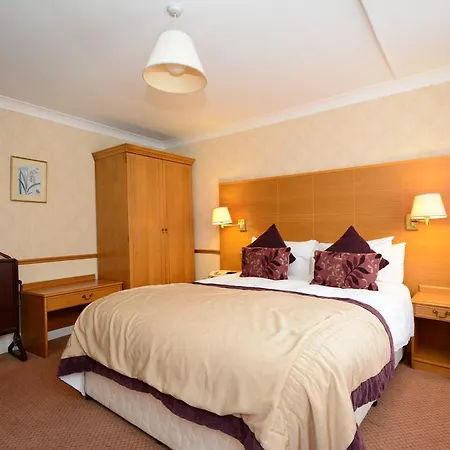 The Crescent Hotel 3*