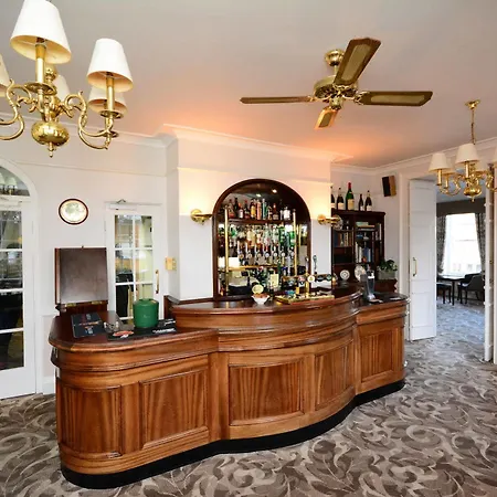The Crescent 3*