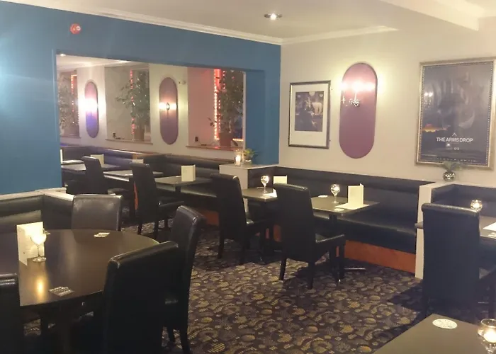 The Crescent Hotel 3*