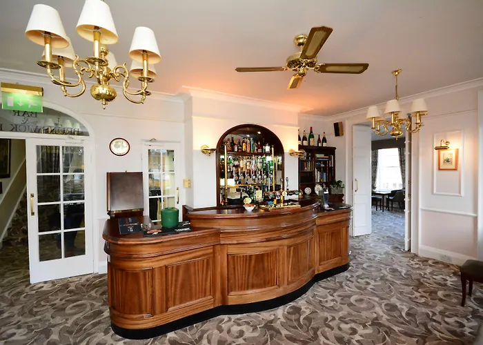 The Crescent 3* Scarborough