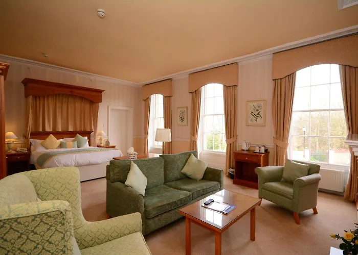 The Crescent 3* Scarborough