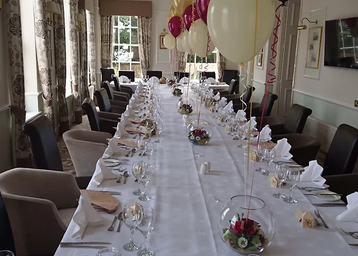 The Crescent 3* Scarborough