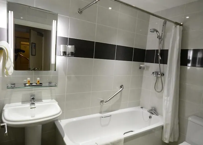 The Crescent Scarborough